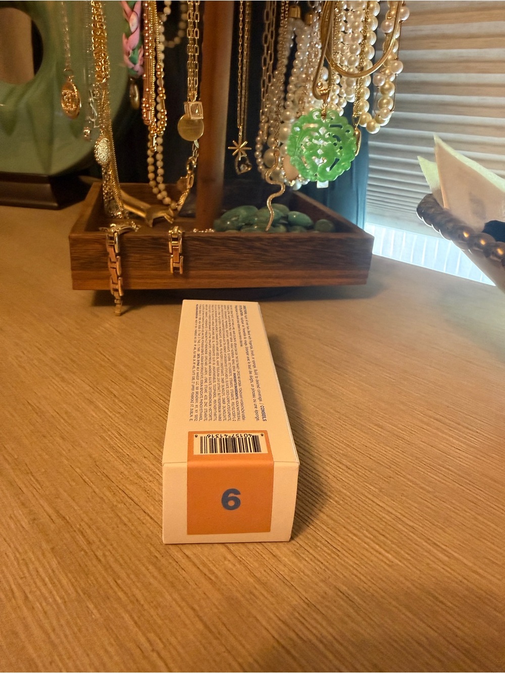 Milk Makeup Hydro Grip 12-Hour Hydrating Gel Skin Tint - Picture 2 of 6